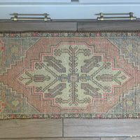 Vintage Mini Yastik - Reserved for Ashley Jepsen, Magnolia